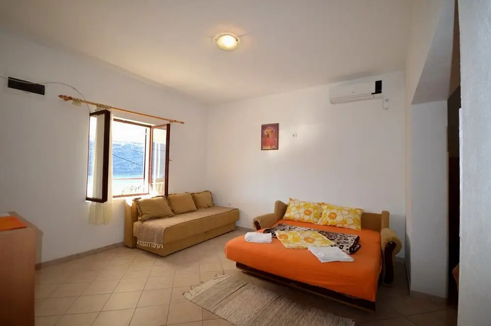 Vavic Apartments