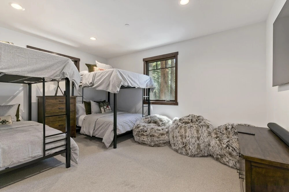 Gray Bear #86 4 Bedroom Home by RedAwning