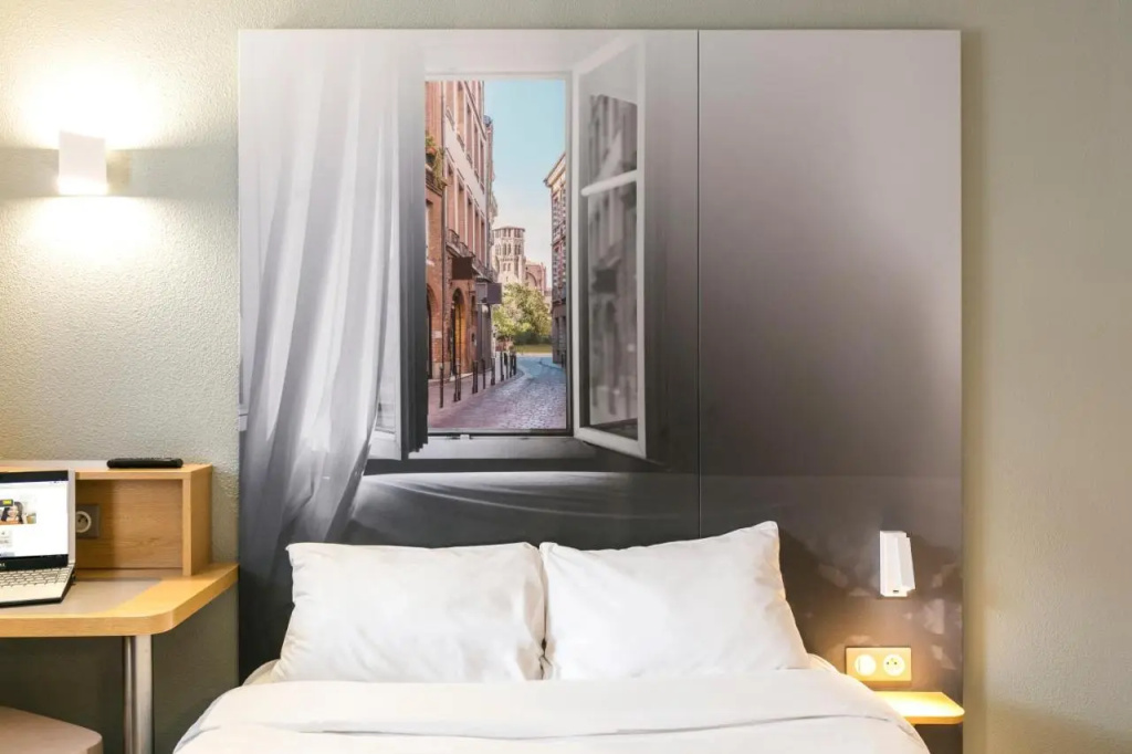 B&B HOTEL Toulouse Cité de lEspace Mouchotte