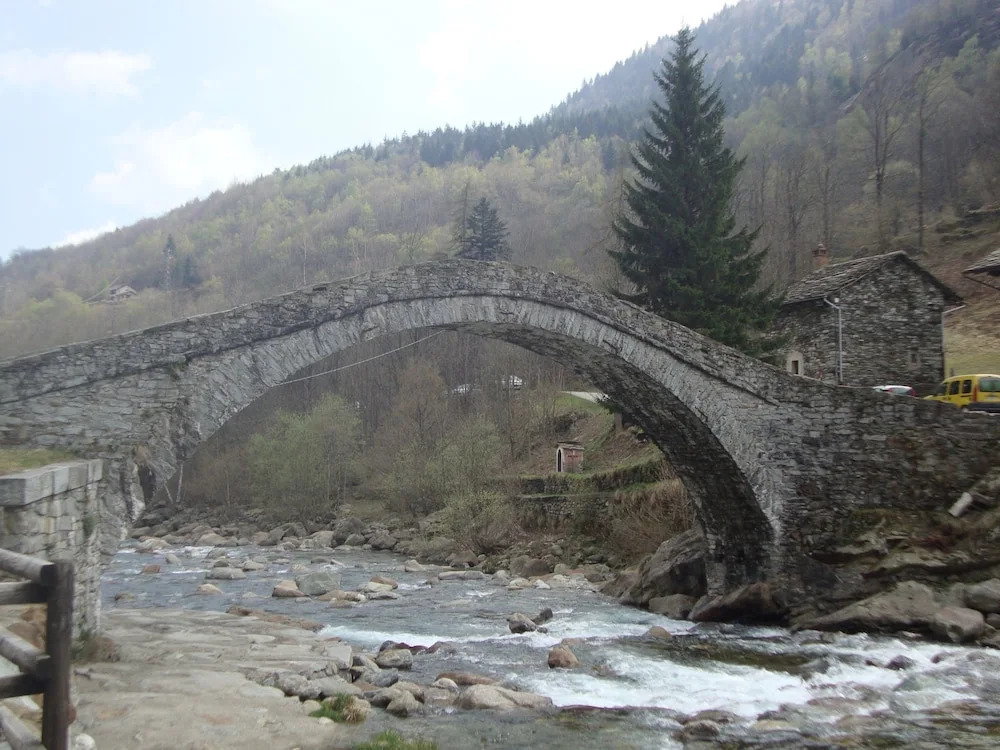 Modern Cottage in Biella Near Town Center