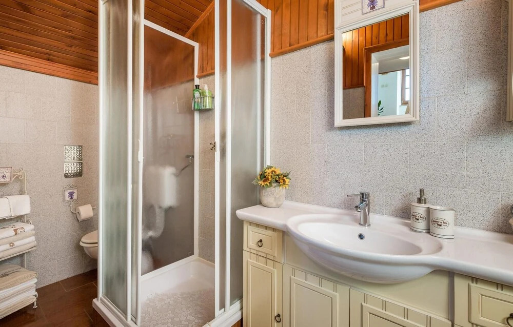 Beautiful Home In Rukavac
