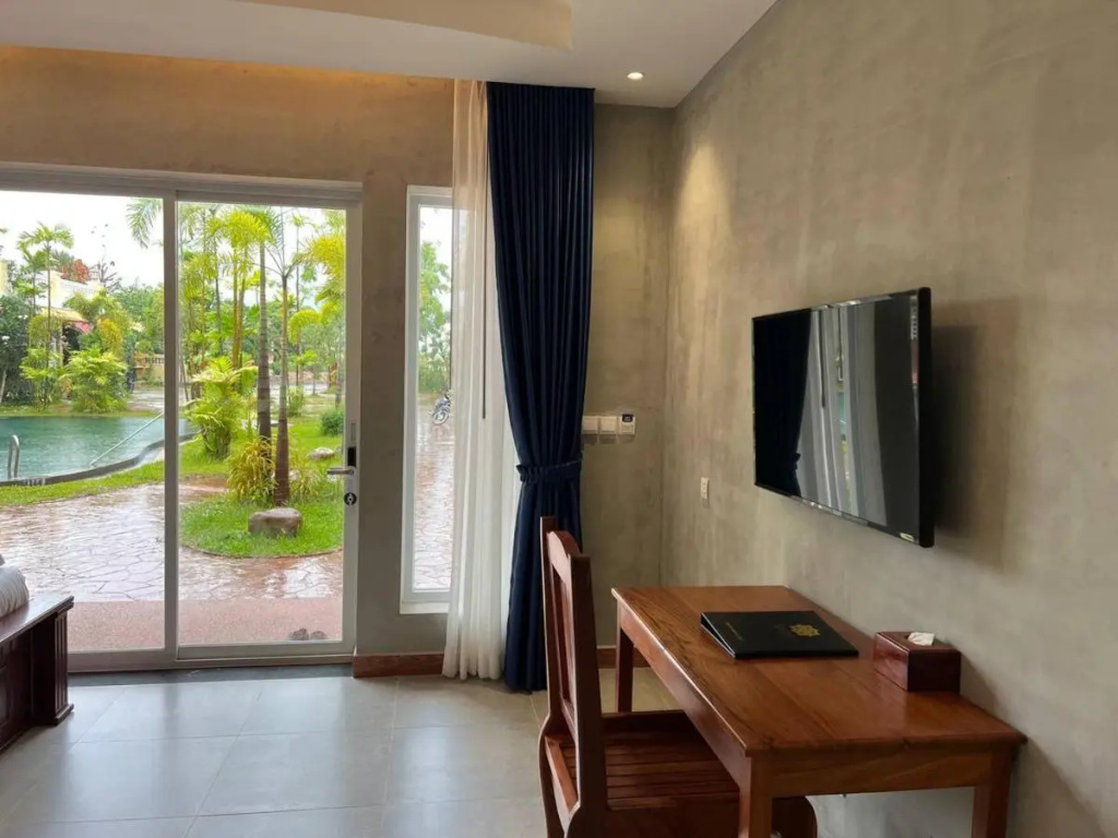 Sokchea Kampot Hotel