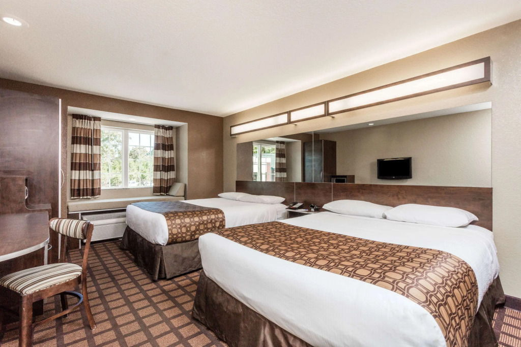 Microtel Inn & Suites by Wyndham Macon