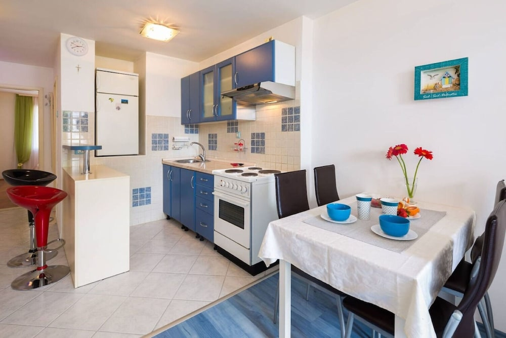 Apartment Dragica 1