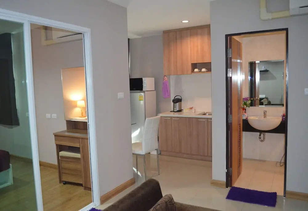 Pansook The Urban Condo