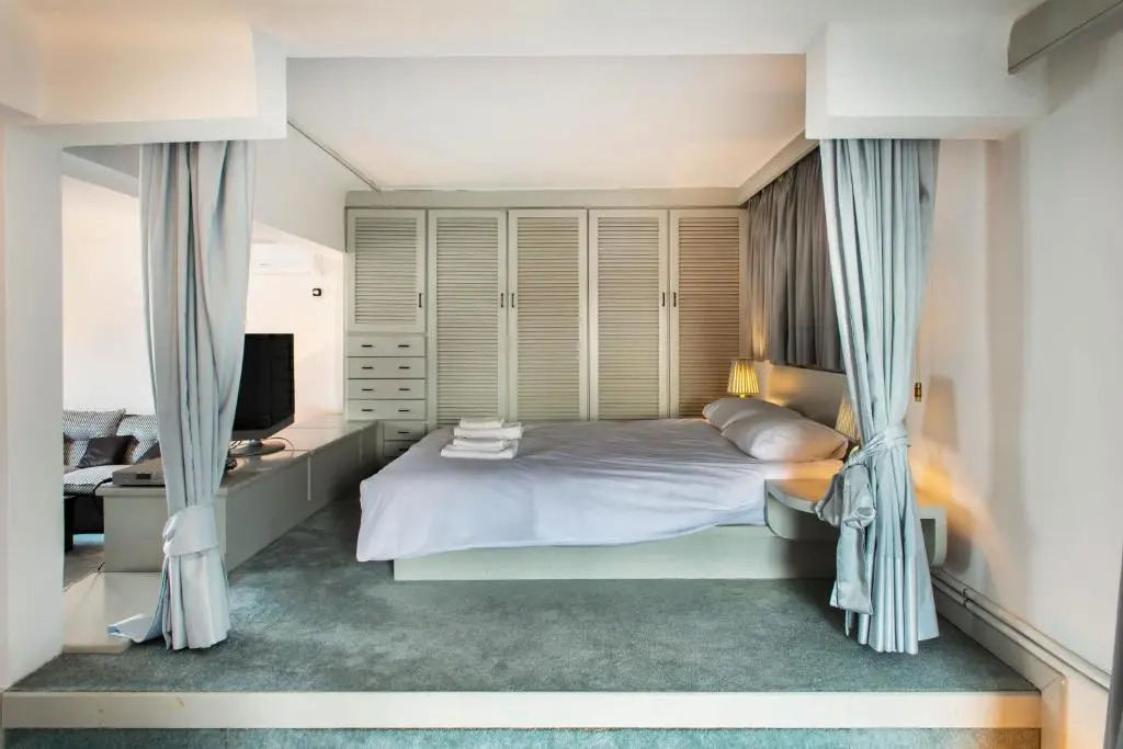 Athens Penthouse Suite on 6th floor