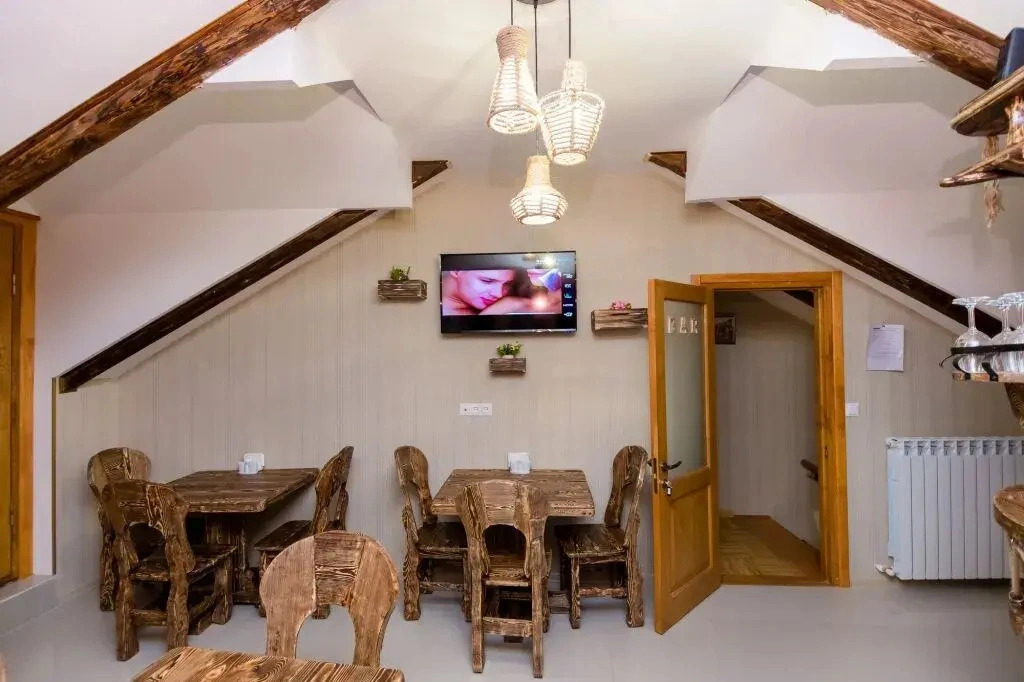 Holiday House