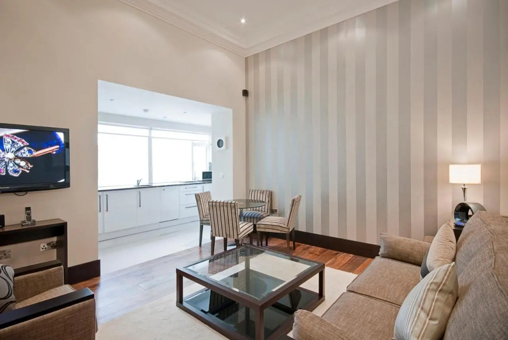 130 Queens Gate Apartments