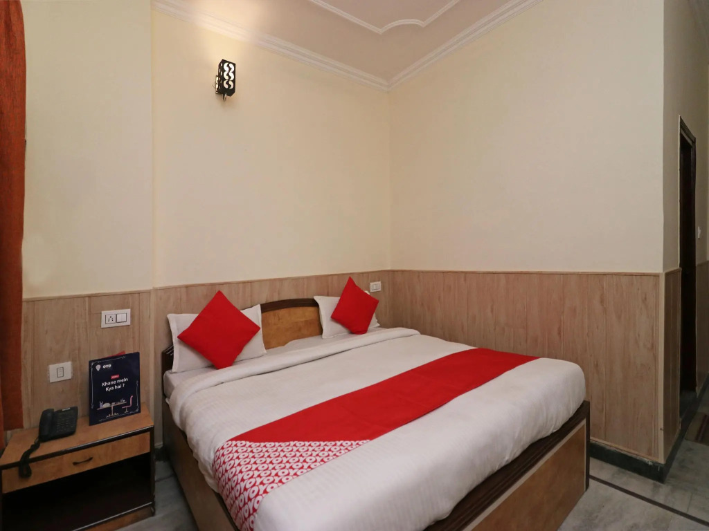 Collection O 4375 Hotel Gang Tarang