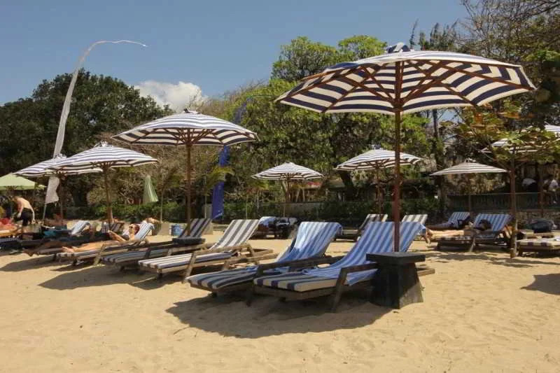 Oasis Beach Resort & Spa