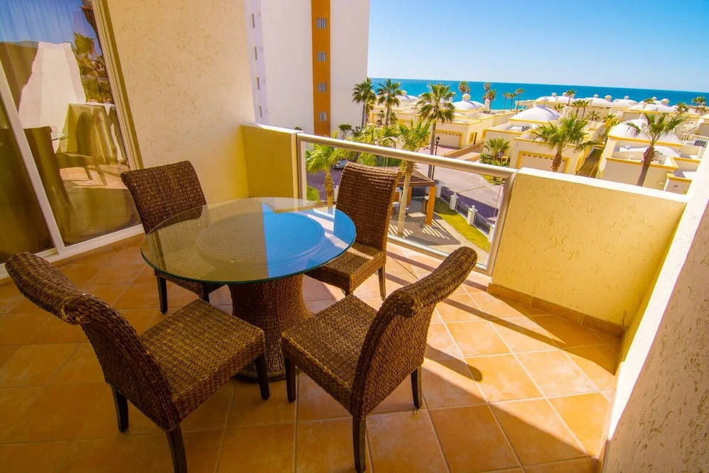 Delphin 303B - 1 Br Condo