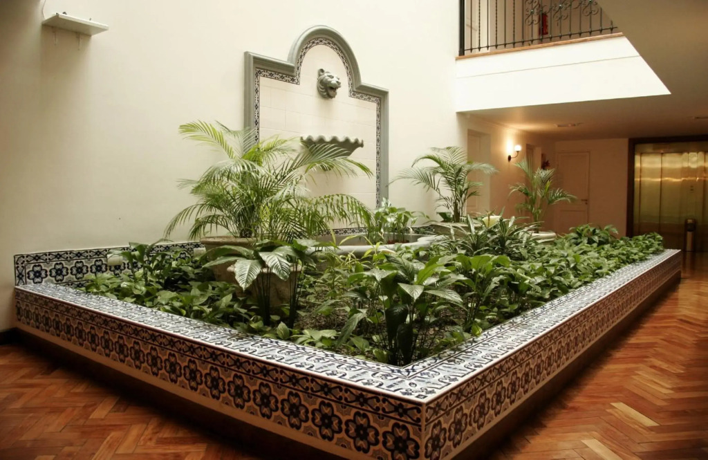 Solar De La Plaza