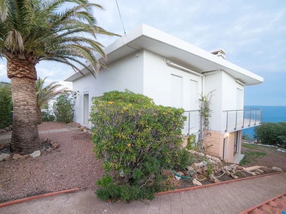 Eissero Villa- Splendide vue Mer- 2 min Plage - 13 Pers