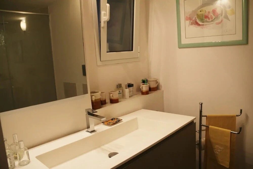 Apartament House 25