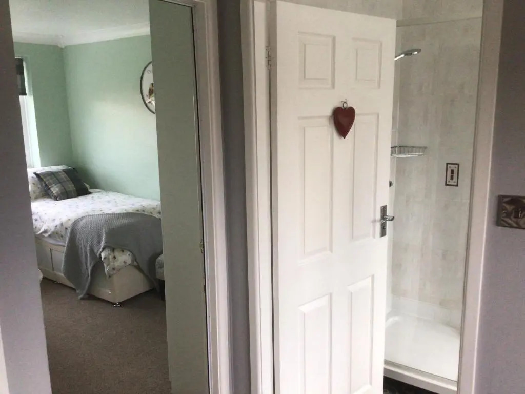Apps B&B