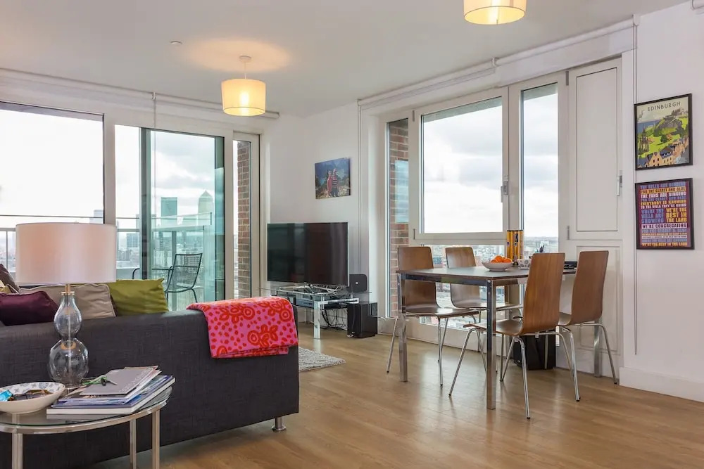 East London Apartment With London Views