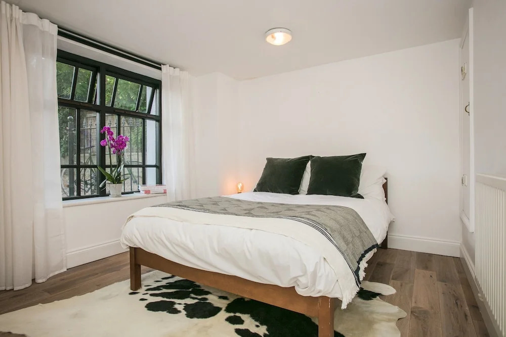 Cosy 2 Bedroom in Stoke Newington With Private Patio