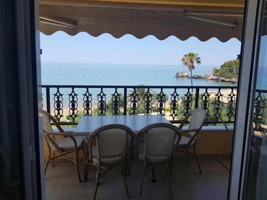 Corfu Glyfada Menigos Resort 46