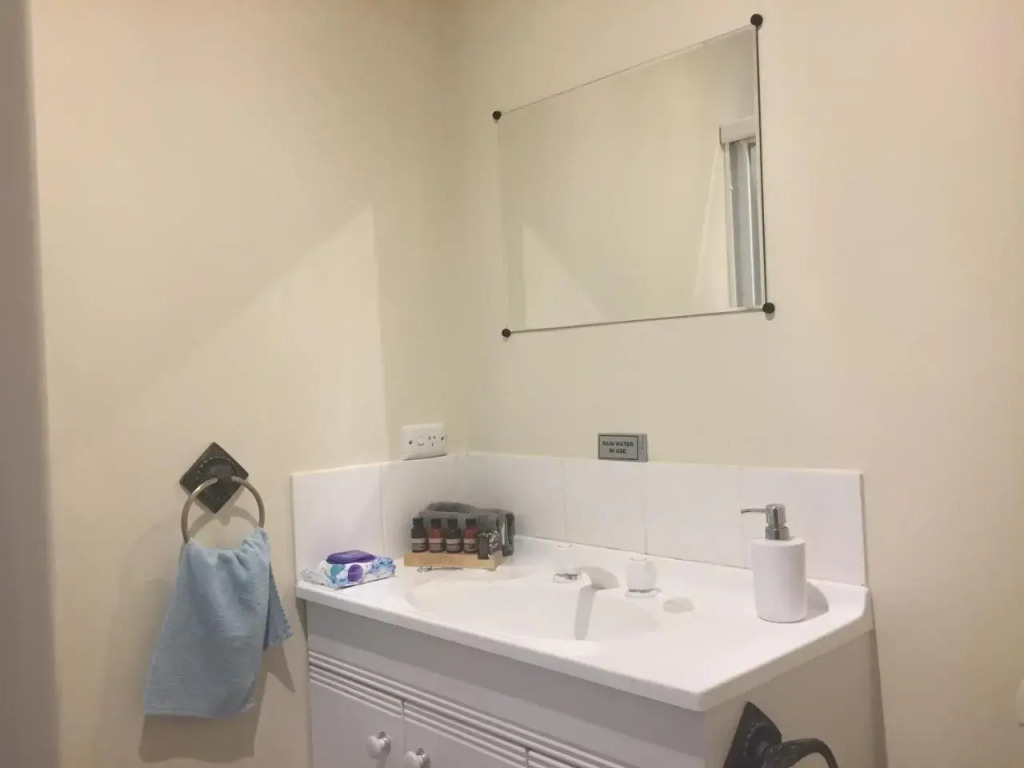 Oaktree Guest House