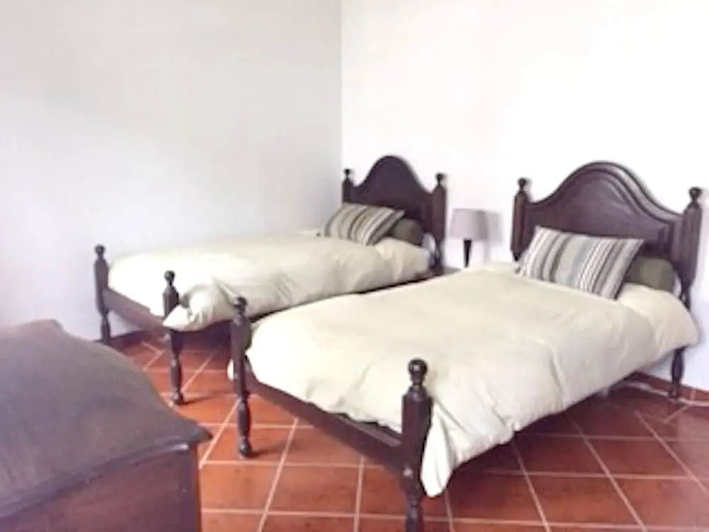 House With 5 Bedrooms in São Martinho do Porto, With Furnished Terrace and Wifi Near the Beach