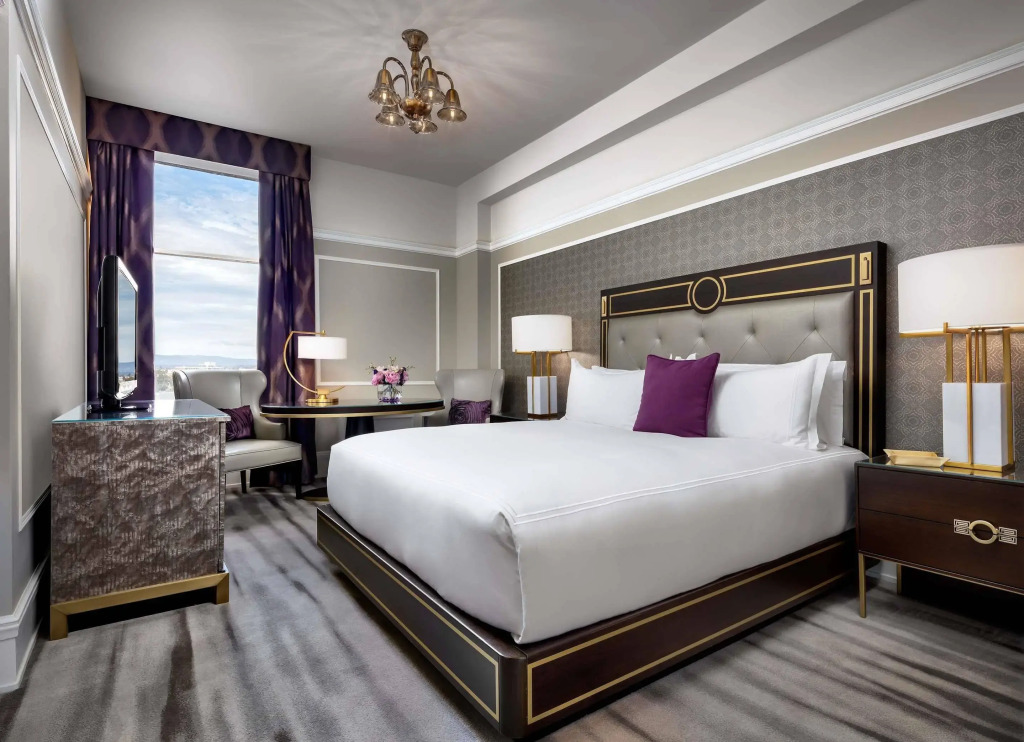 Fairmont Empress Hotel