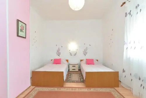 Apartments Stjepan 725
