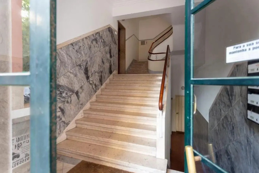 ALTIDO Bright & Beautiful 4BR Apt 5 mins to Rato subway