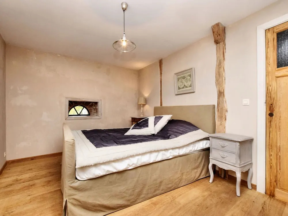 Ardennic Farmhouse For Groups
