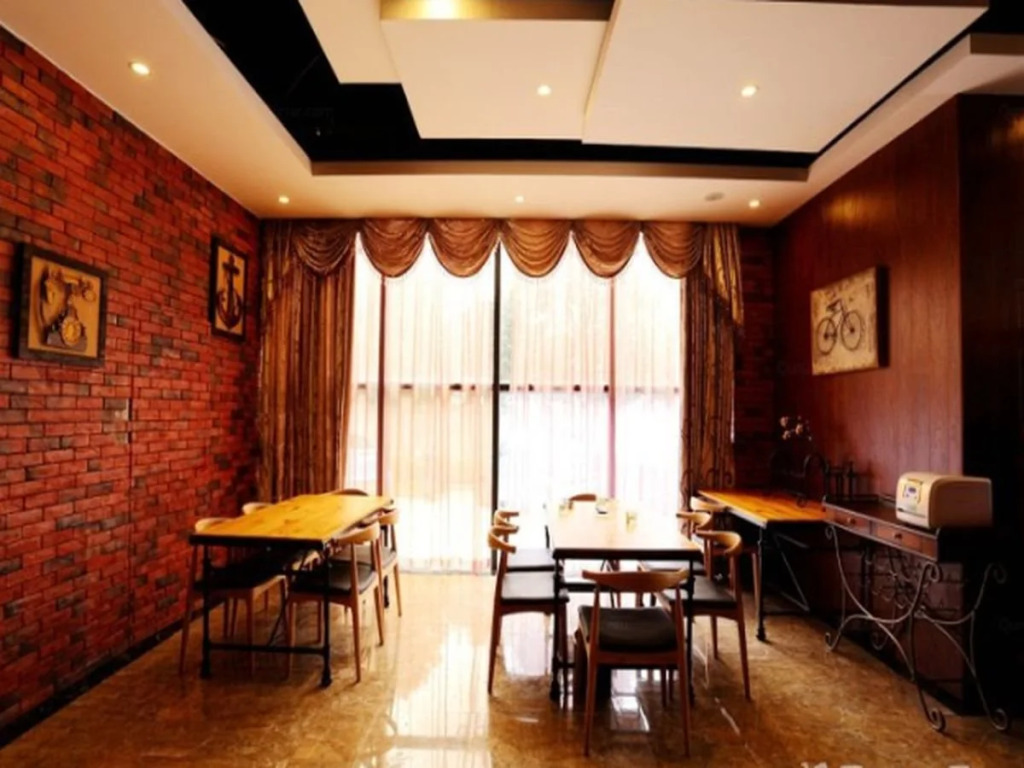 James Joyce Coffetel Hotel Nanjing High Speed Rail Station Branch