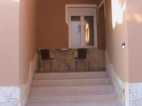 Kristály Apartmanház