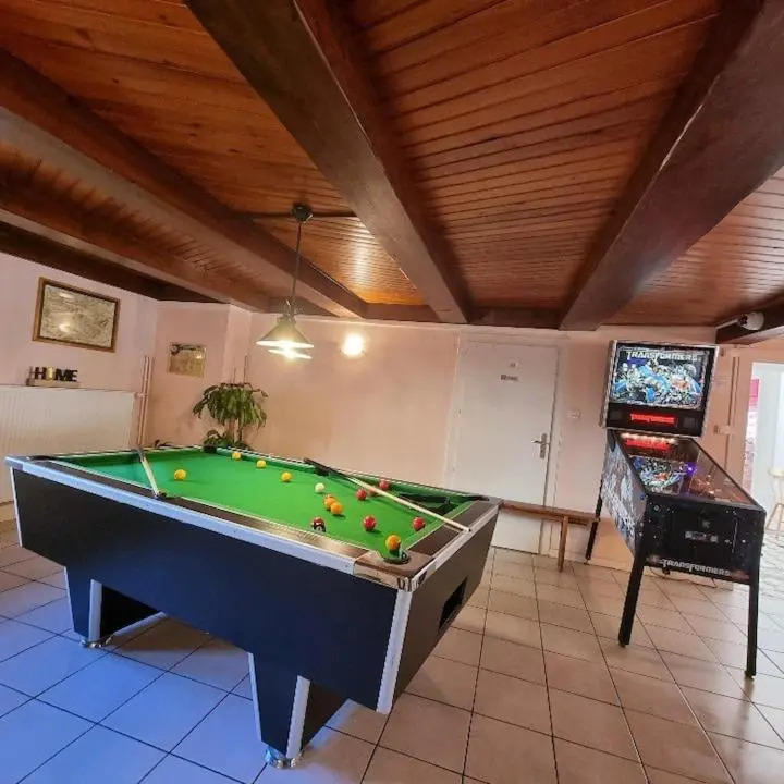 Gite Eglantine 2 a 6 Personnes Avec SPA Et Salle de Jeux Dans la Residence