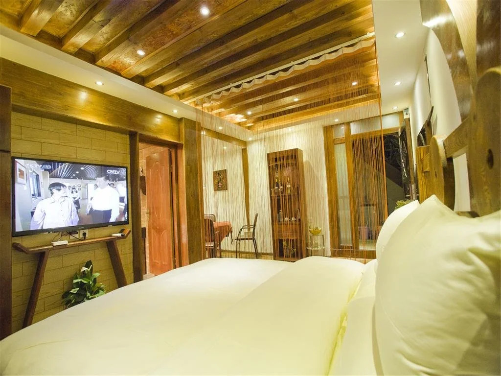 Lijiang Happy Yufu Inn