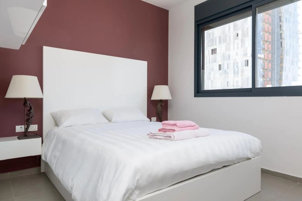 Nice 2BR in Hold North by HolyGuest