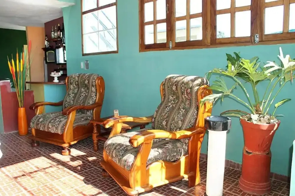 Hostal Mayuly & Alex