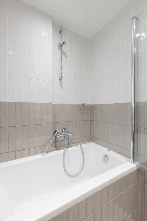 Divine 1BR Apartment near the Acropolis museum