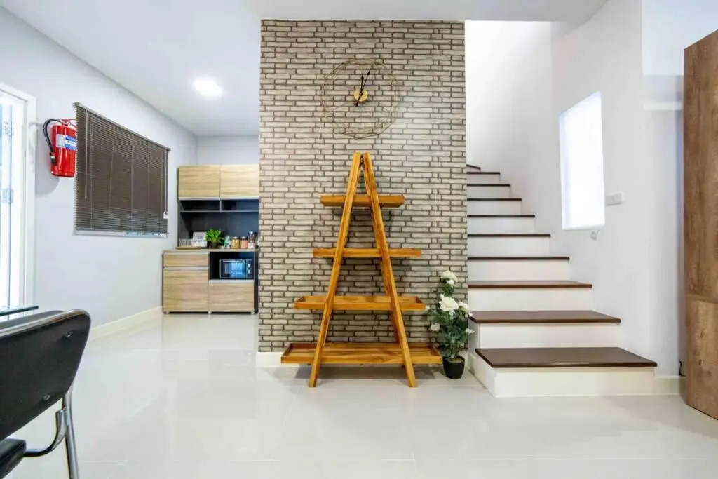 3BRs Townhouse near BigCCentre/Int.School