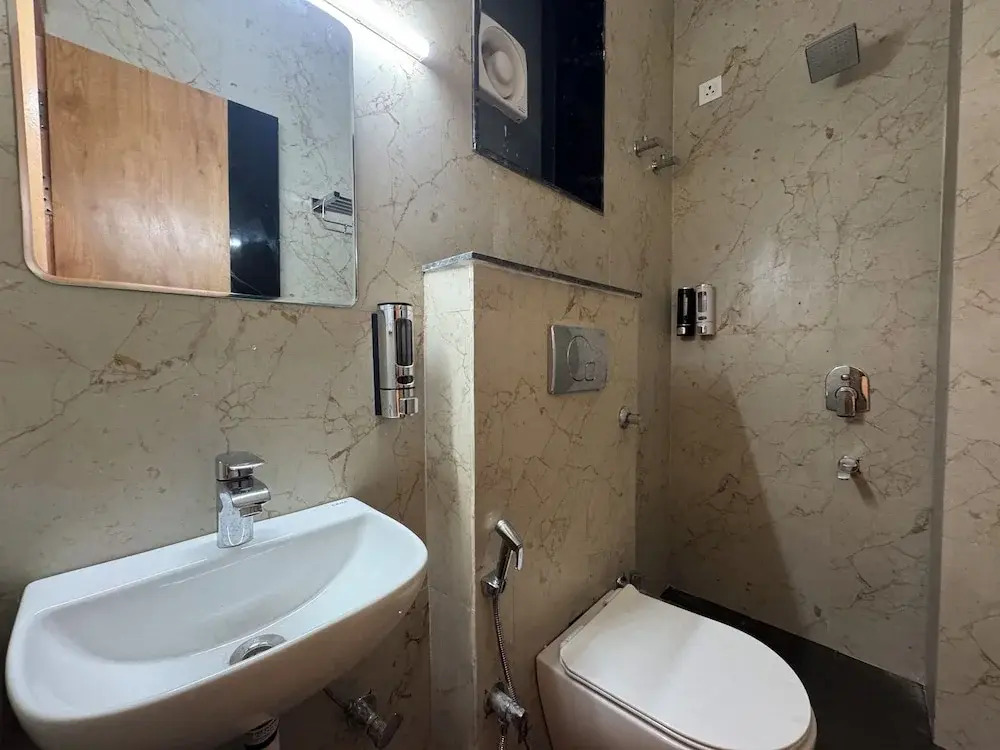 Hotel Vrinda Orchid Inn