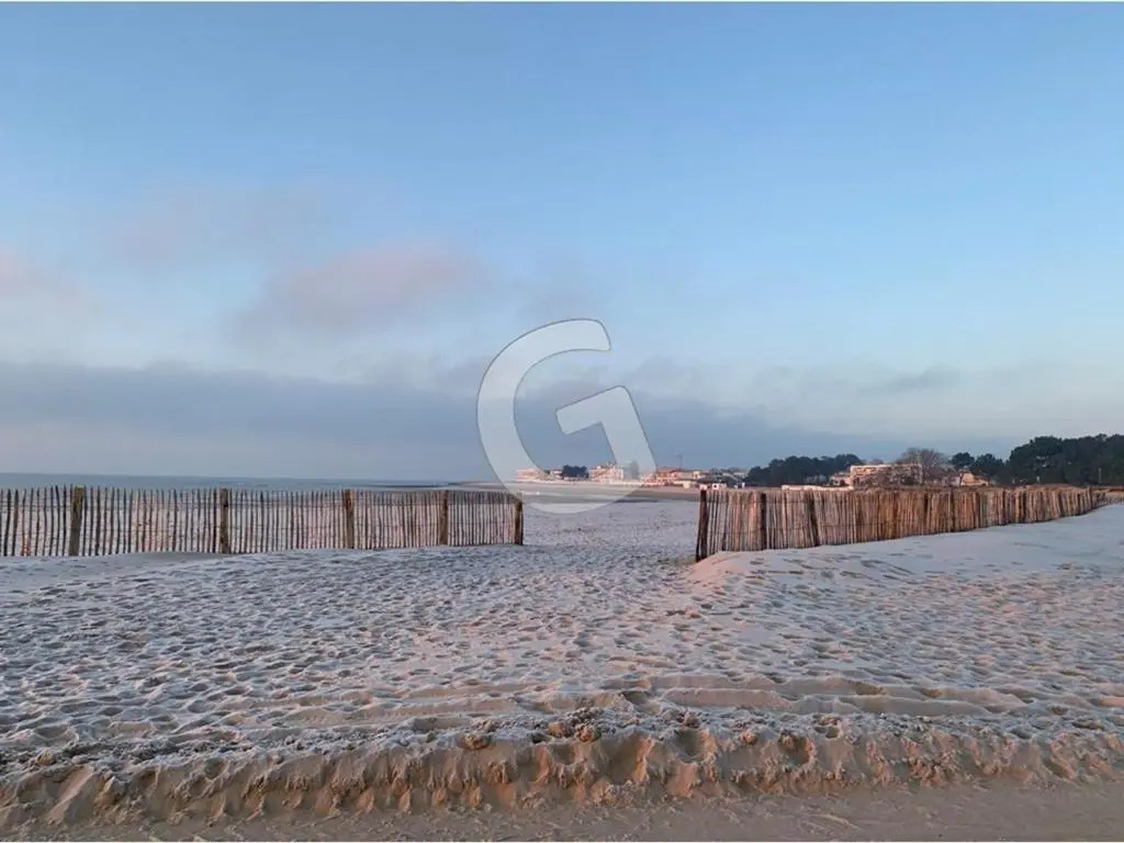 Appartement La Tranche-sur-Mer, 3 pièces, 4 personnes - FR-1-357-48