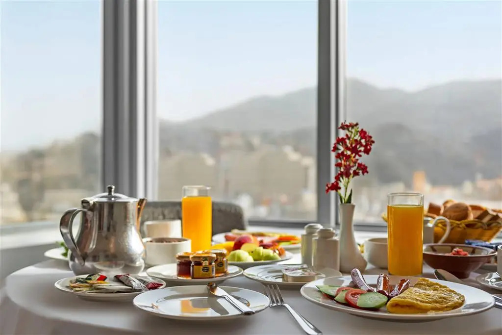 Ramada Dar Al Fayzeen Hotel Makkah
