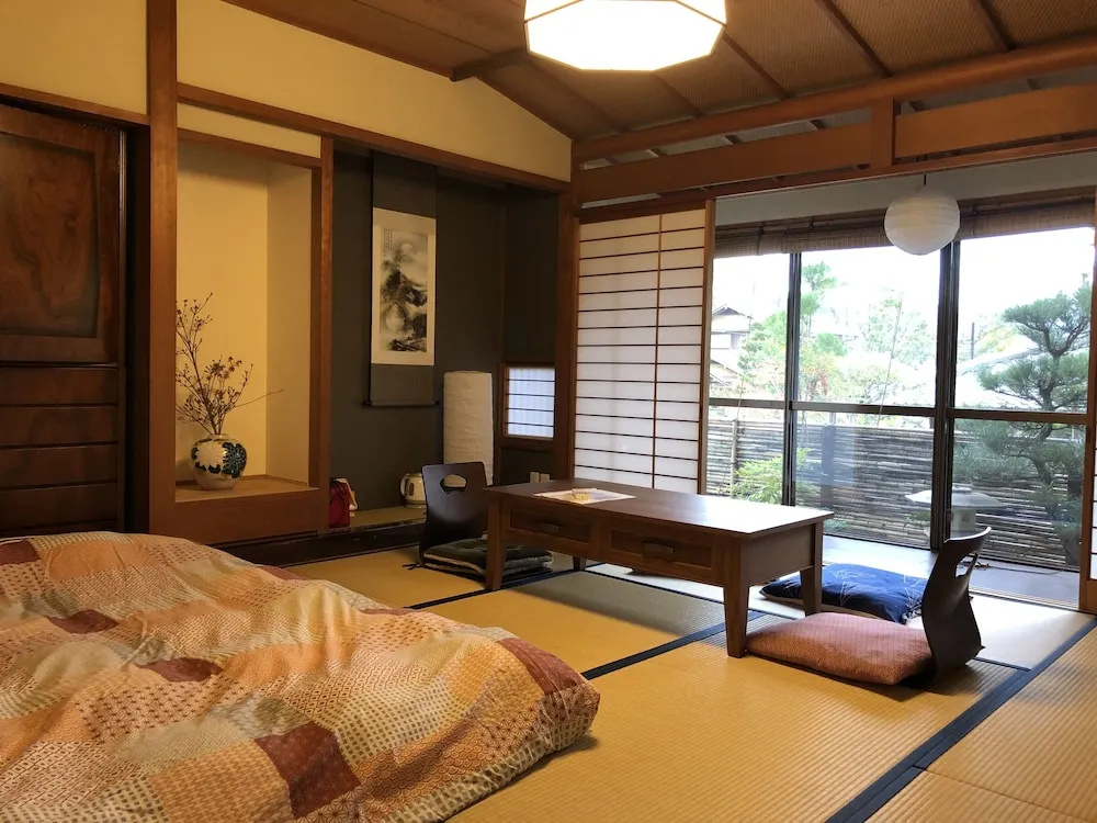 Kinkaku Ryokan