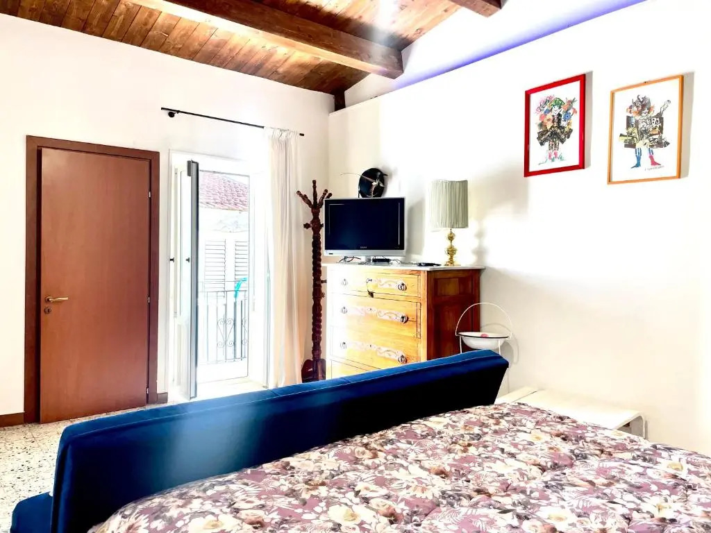 Casa Palazzo VI Aspetta