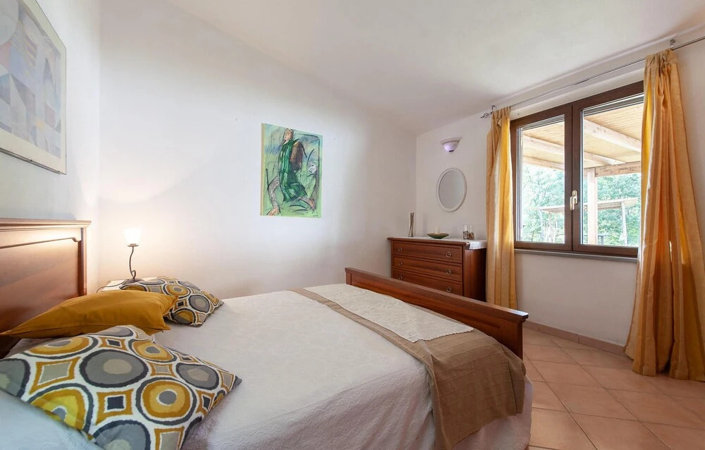 Beautiful Apartment in Pieve di Santa Luce With 1 Bedrooms, Wifi and Outdoor Swimming Pool