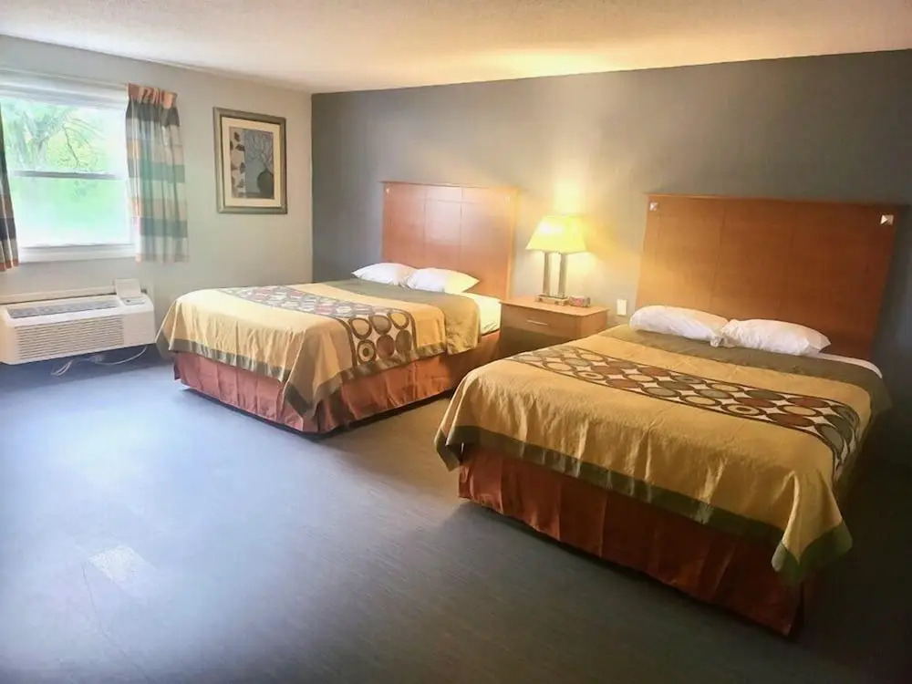 Travelodge by Wyndham Carlisle North