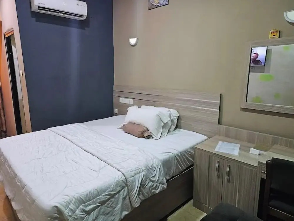 Somewatt Fresh Hotel