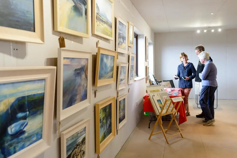 Cellardyke 3-bed Cottage, Sleeps 6 by Seafront