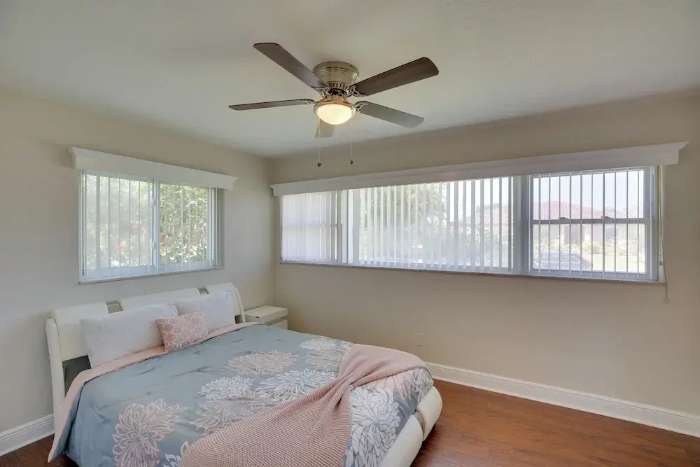 5 Mi to Beach: Canalfront Home in Cape Coral!
