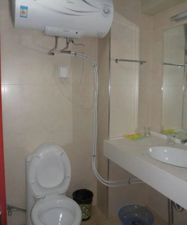 Tianyi Apartment