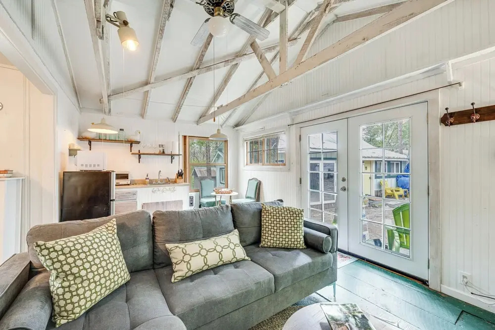 Serene Bass Lake Cabin Near Shopping & Dining!