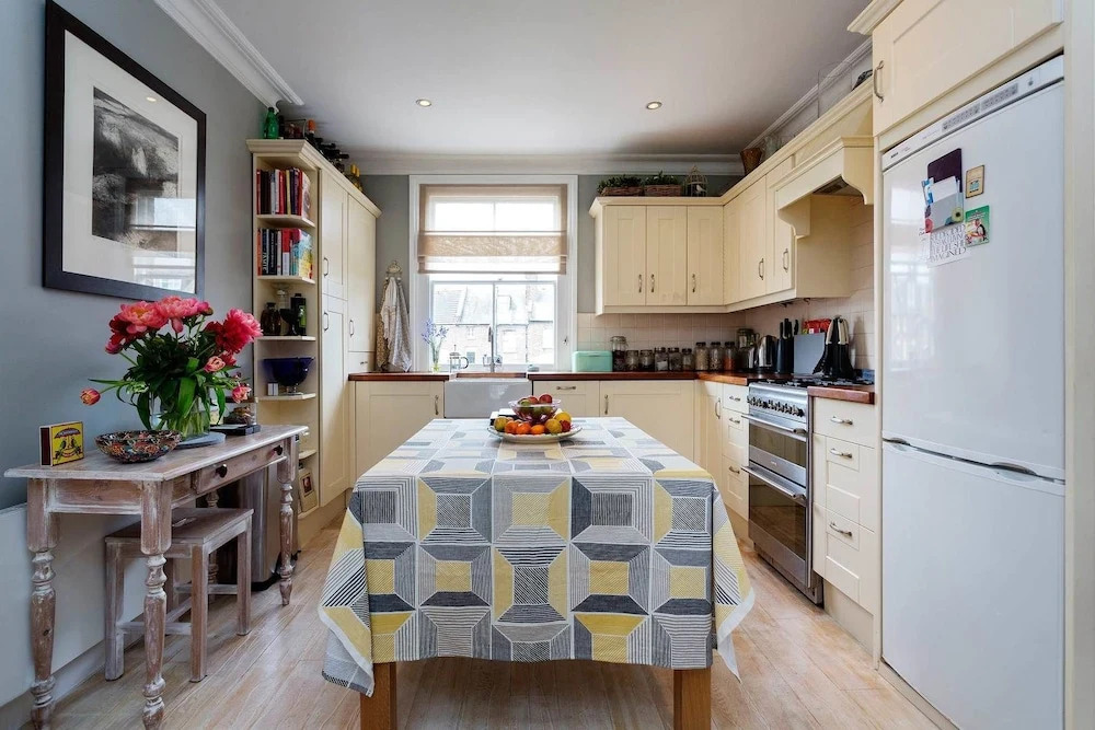 Veeve - Belsize Terrace
