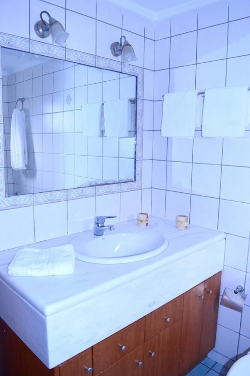 Villa With 7 Bedrooms in Agia Pelagia, With Wonderful sea View, Privat